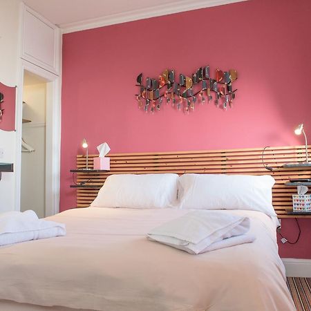Leonardos Guest House Swansea Exterior foto