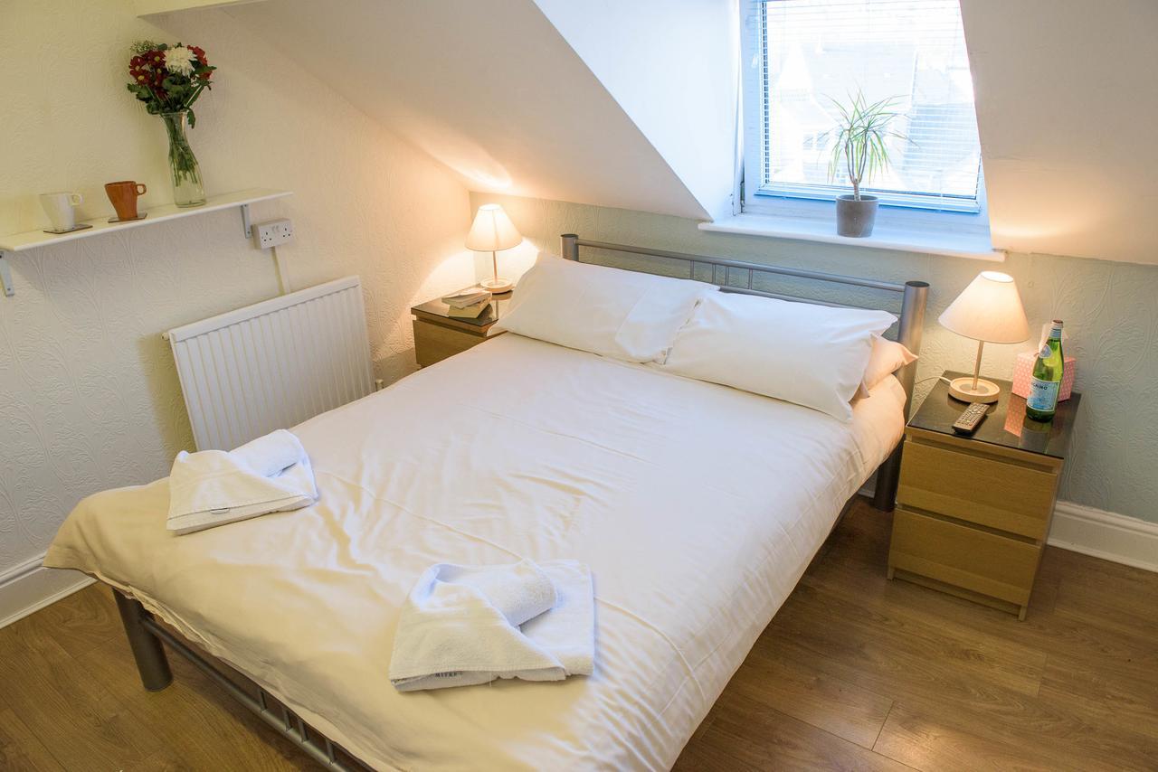 Leonardos Guest House Swansea Exterior foto
