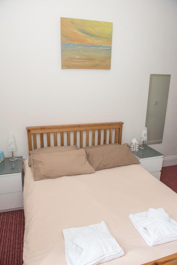 Leonardos Guest House Swansea Exterior foto